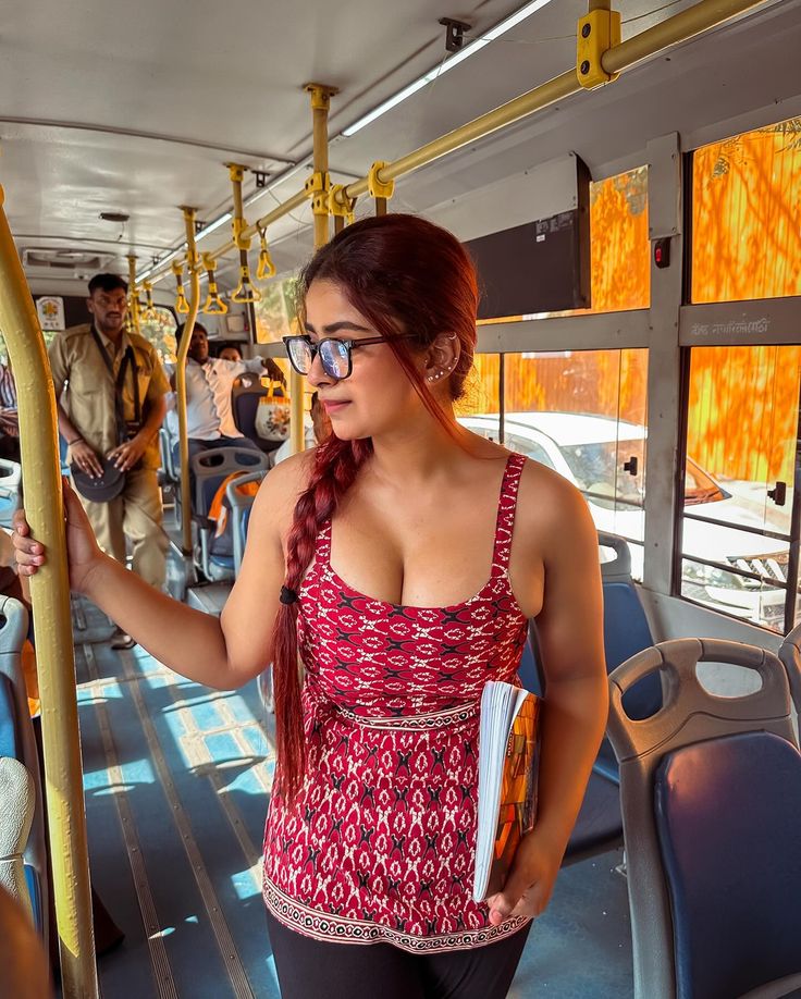 MSR Circle Chittoor Independent Call Girl Nisha Available